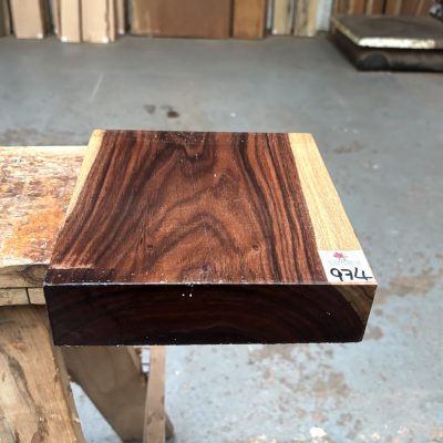 Bolivian Rosewood 205x205x54 mm