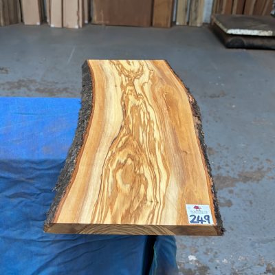 Mediterranean Olivewood Board 510x200-220x20 mm