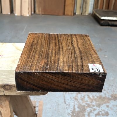 Ovangkol 8x8x2 Inches
