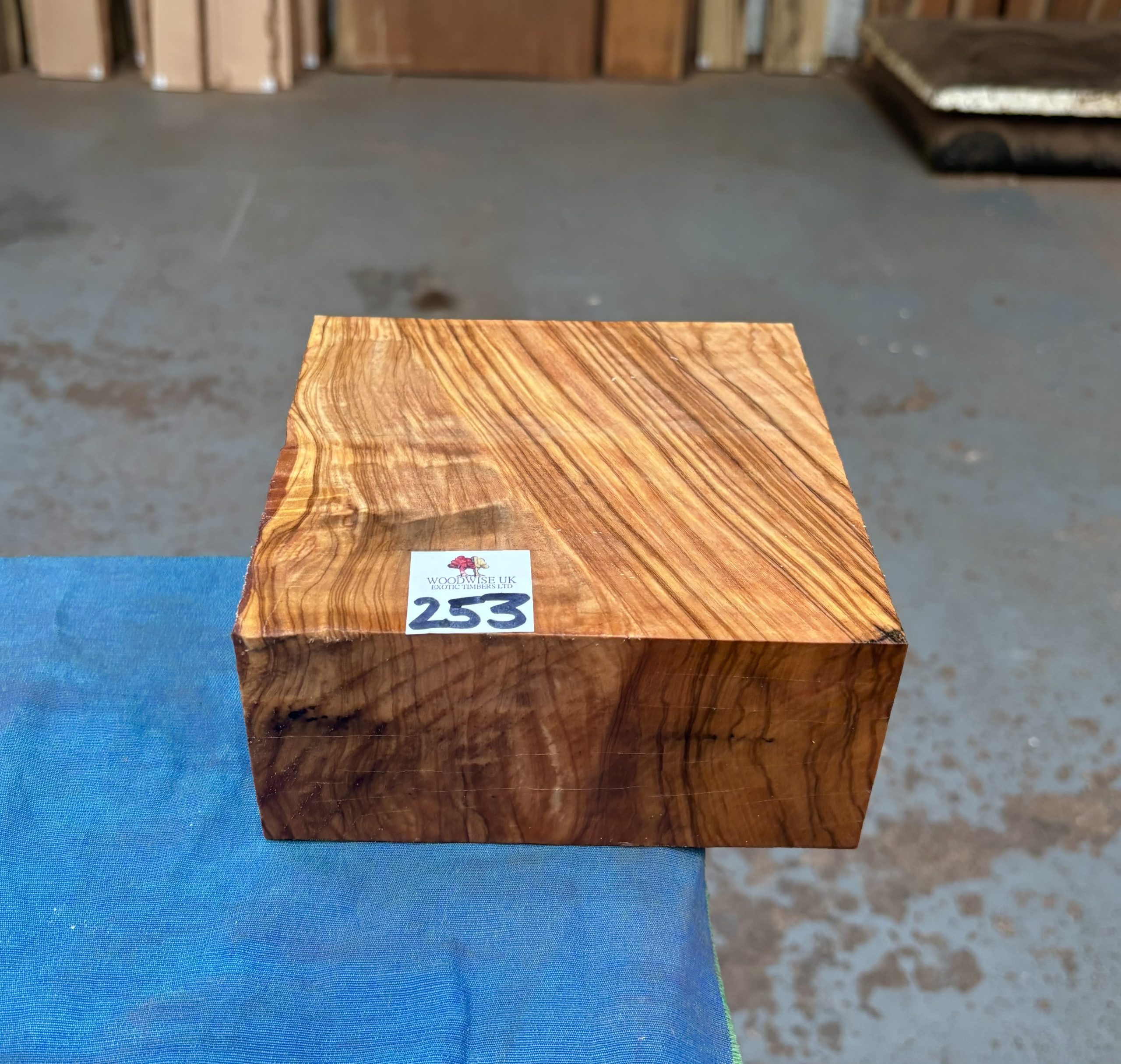 Mediterranean Olivewood 6x6x3 inches
