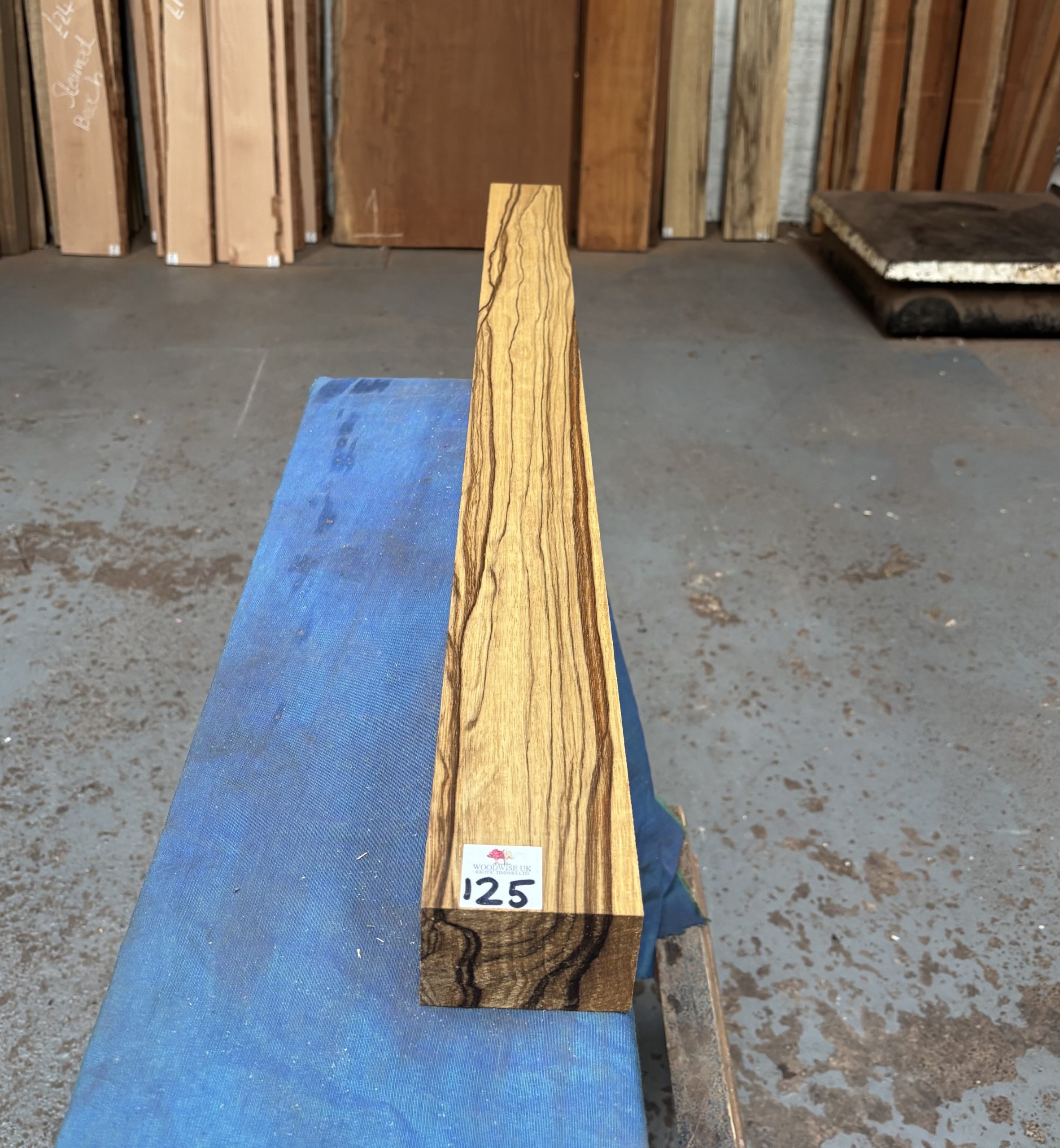 Limba / Korina Guitar Neck 1040x80x52 mm